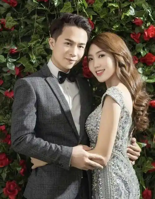 欢子_刀郎_六哲