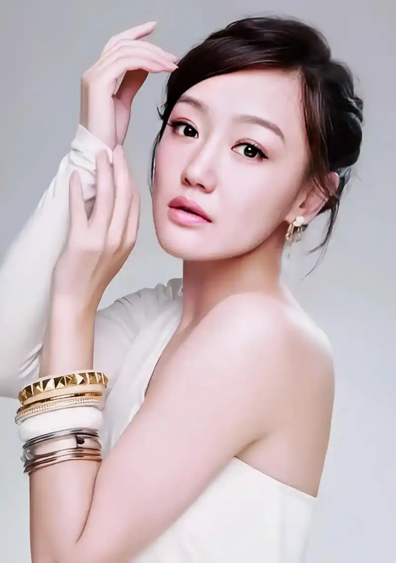 薛佳凝女演员歌手