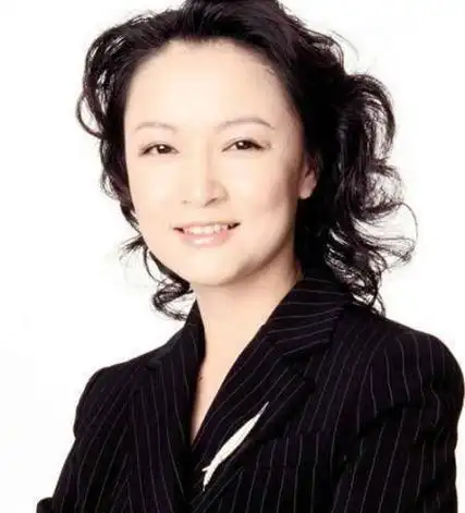 事实上在新闻,文化和访谈方面,东方卫视都做得很好,几位女主持,可谓