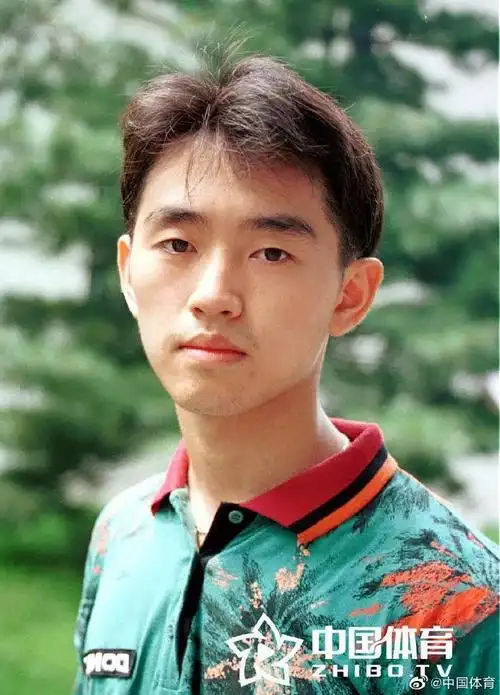 帮乒乓王子孔令辉小小辟谣一下09