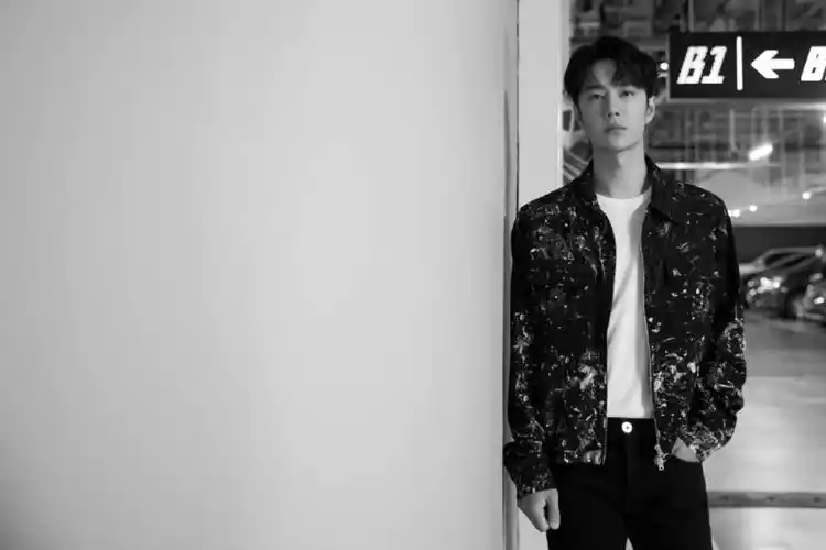 王一博肖战平安喜乐78