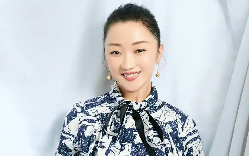 神似周冬雨,她是比李宇春成名早的选秀冠军,新剧气场胜过马思纯_张瑶