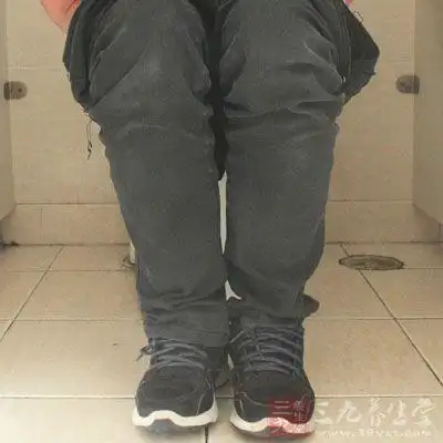 上厕所做这事时间越长命越短