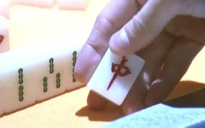 赌神参加麻将大赛,隐藏实力把把屁胡,真正杀招用到决赛!