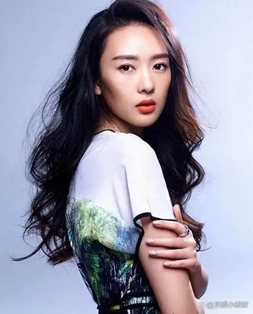 蒋雯丽,陶虹等实力派女演员,她就是金鹰奖最佳女演员——童谣