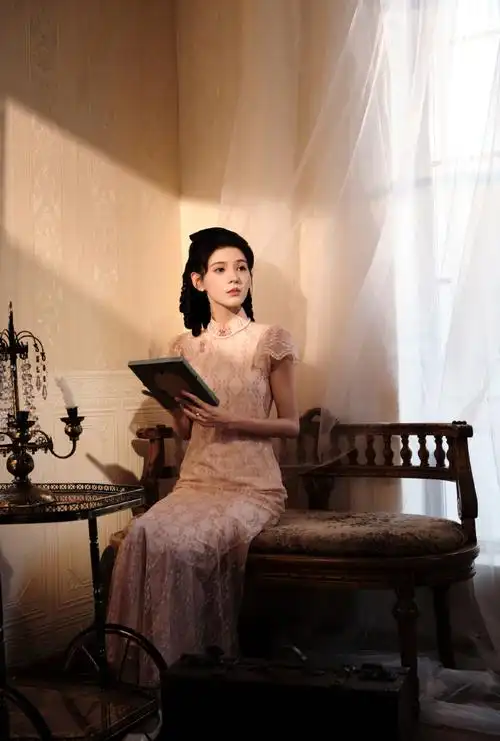 张予曦超话#张予曦南风依旧#今天是民国阿瓜@张予曦