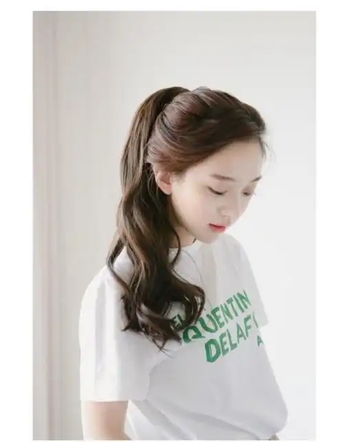 不管多少岁的女人,扎马尾时尽量少犯这3个"错误",脸大没气质