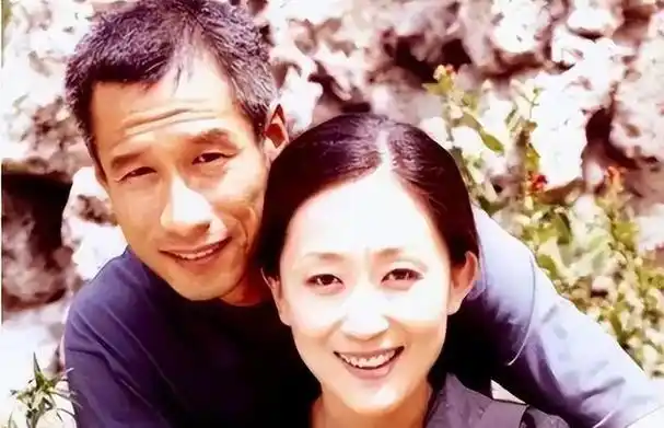 老戏骨刘佩琦 一路好好走 跟妻子偷户口结婚 晚年生活很幸福