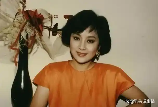 相识那一刻,他便觉得"这就是我今后的妻子".