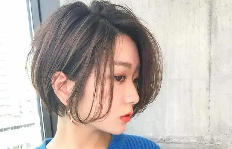 短发弄什么发型好看六种时尚短发显脸小又减龄