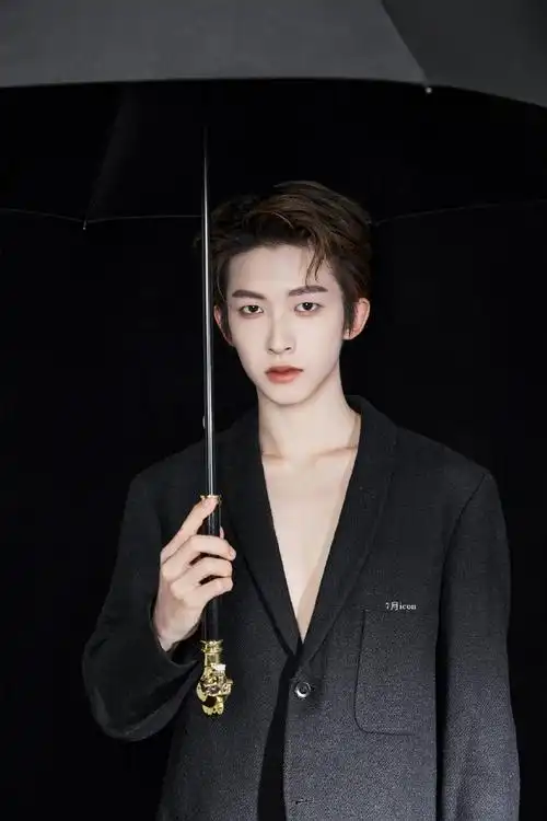 艺人刘宇##甜心不止一面#做个汇总以下,迄今为止我修的图全部尽量高清