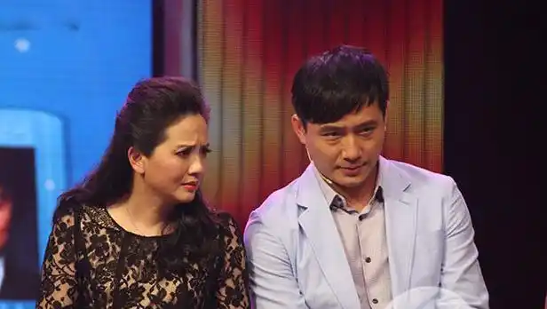 陶慧敏现任丈夫王设忠 是艺人背后的绿叶 3