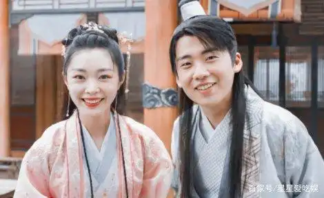 宋轶深夜发文-知名女星宋轶与郭麒麟公开关系