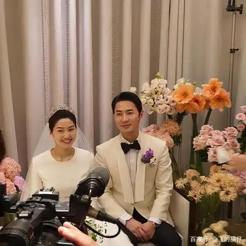 junjin大婚!神话组合全员到场祝福,素人妻子容貌成焦点