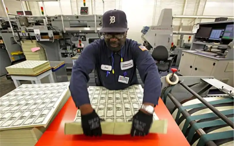 8%,现在是多少?中国何时超越美国?  第1张