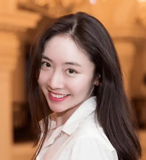 陈露,做男人身后的女人,并不是一项职业_霍尊