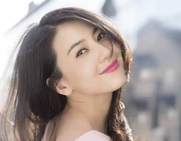 女神高圆圆产女,最开心的是谁?_赵又廷_美女_演技