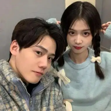 2021适合跨年夜秀恩爱的暖心情侣头像 2021途经每一场日落都有你-腾牛