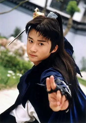 年轻时的吴京超帅小李飞刀不输焦恩俊太极宗师迷倒少女谢楠
