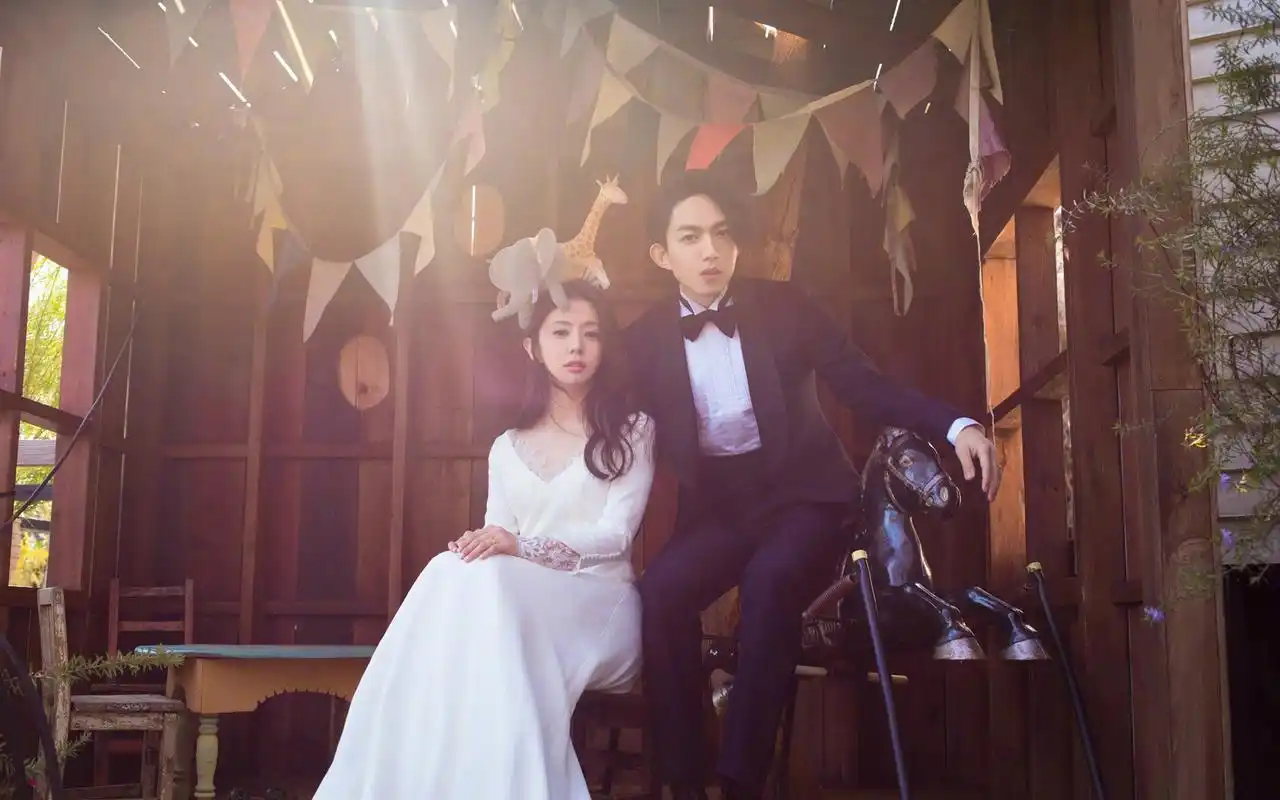 林宥嘉丁文琪婚纱照图片桌面壁纸