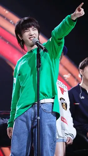 【华晨宇水仙文】《白天不懂夜的黑》第一百零五章