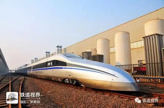 "大宝剑"出鞘黔张常 crh380am全揭秘