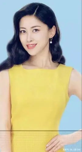 《精英律师》才播了一半,丰乳肥臀的栗娜怎么这么讨人喜欢!