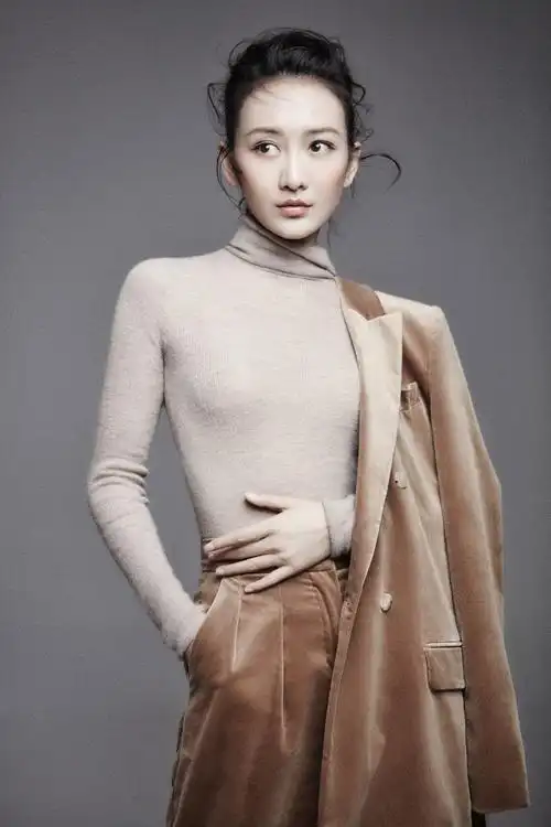 王鸥素雅简约时尚写真高清图片