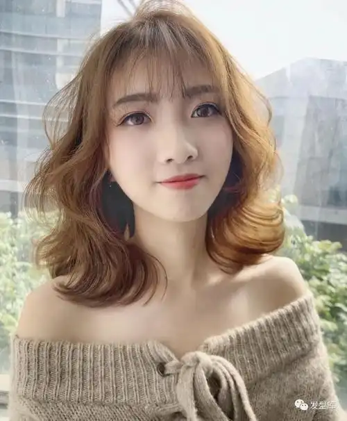 2021年流行免打理减龄齐肩发发型