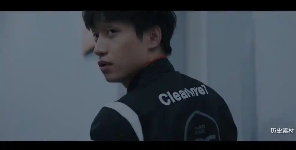 纪录片里的clearlove和uzi