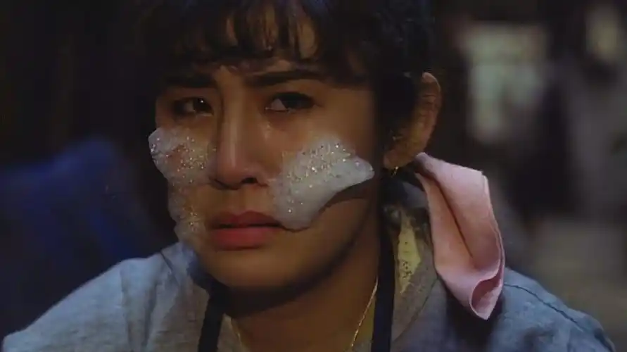 望夫成龙吴君如做苦工星爷没工作整日打游戏吴君如心酸流泪