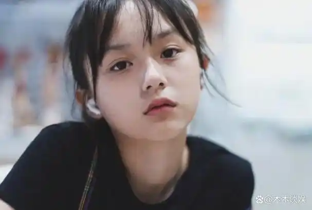 刘楚恬2岁出道年入百万因长相甜美被禁止整容如今长成啥样