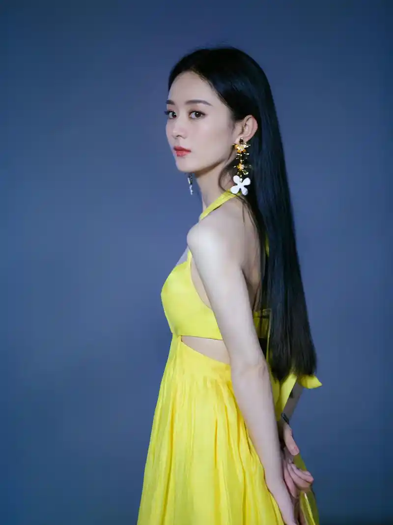 黑长发yyds 变美女最简单的方法 女明星的长直发 你为谁心动了呢?