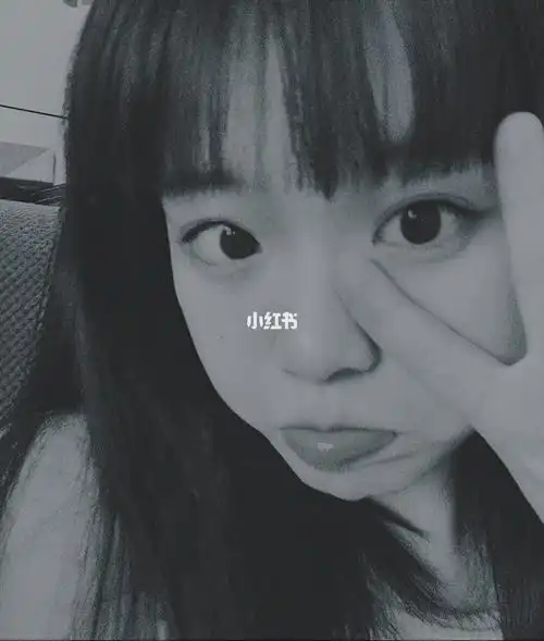 各位集美们,我长的算不算好看的,欢迎评论( 610307 06 61