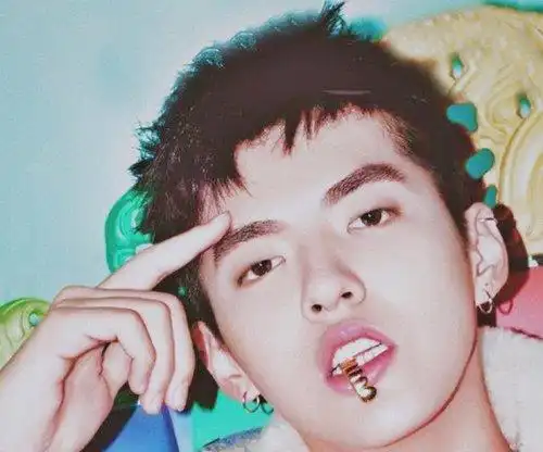 小鲜肉理圆寸发型吴亦凡排名第一 长了秀气脸型可以尝试吴亦凡同款