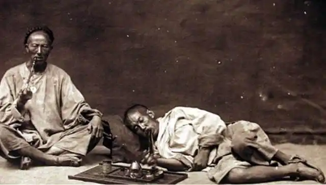 朱门酒肉臭,路有冻死骨!清朝的覆灭早已命中注定!