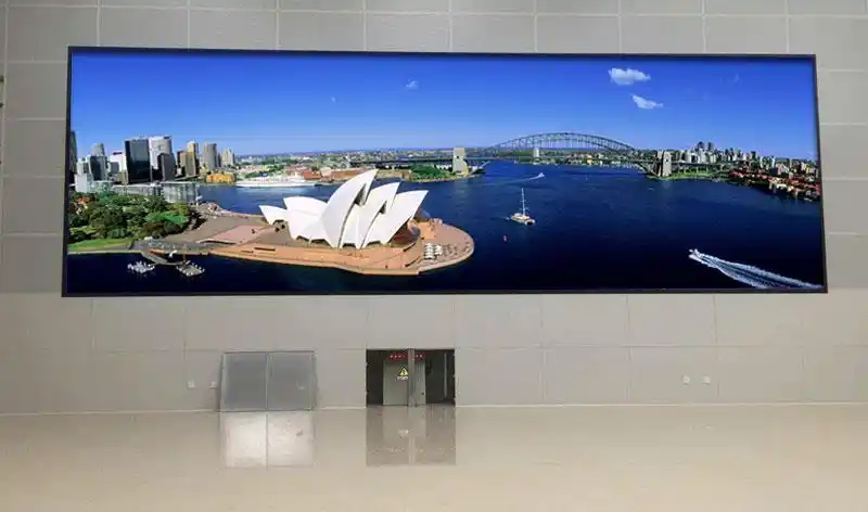 深圳led显示屏厂家_室内led全彩大屏幕优点-诚通光电