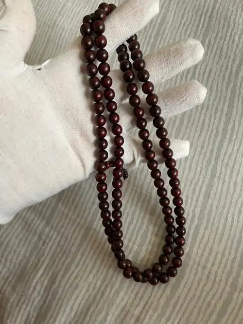 盘了10分钟的小叶紫檀有喜欢可以来抢