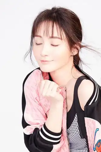 姚笛曝最新写真 清新灵动活力满满|姚笛|写真|清新_新浪时尚_新浪网