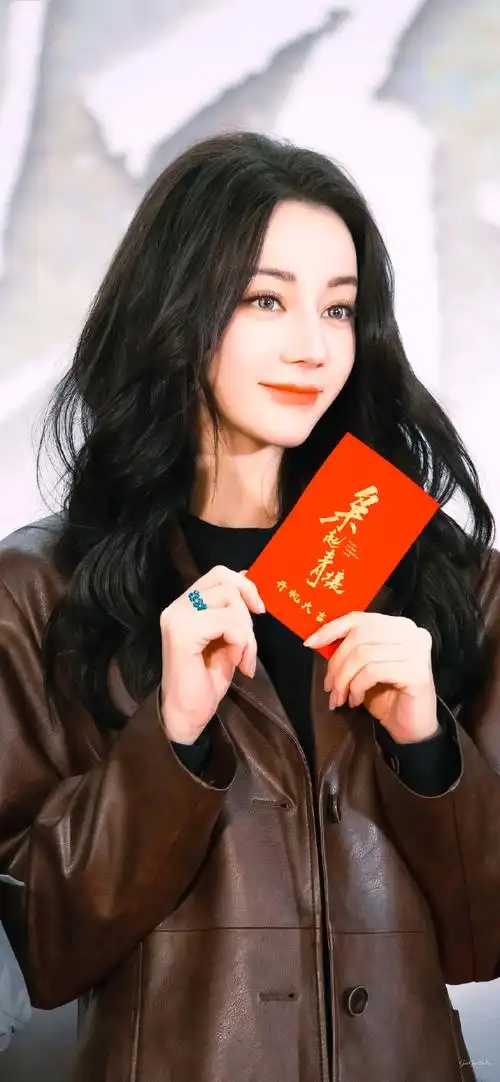 迪丽热巴聂九罗