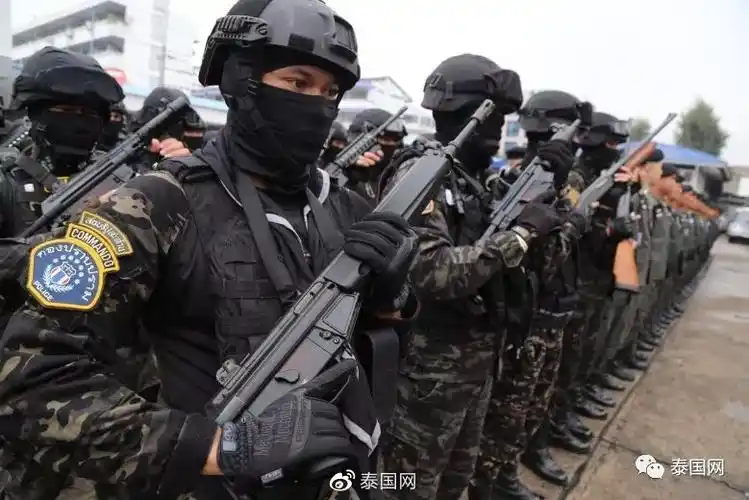 抢黄金射保安杀幼童竟是泰国校长的生活调剂节目