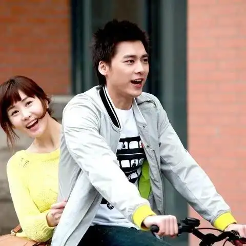 李多海被疑再整容 与李易峰分手内情曝光