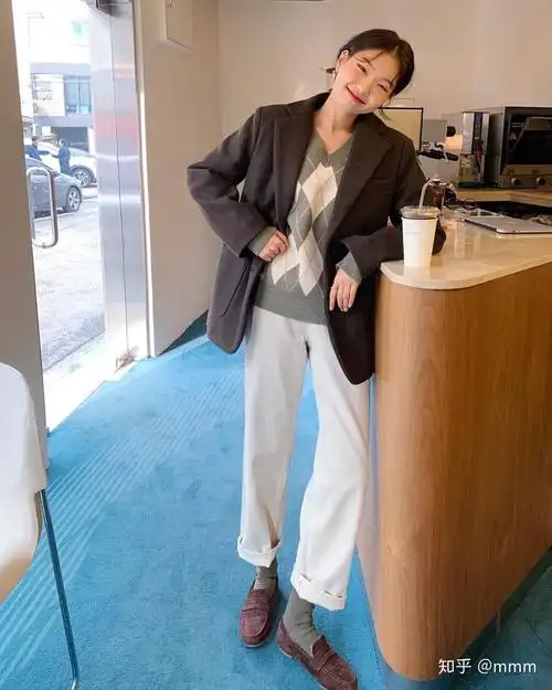 单眼皮的利和日常穿搭kimehwa