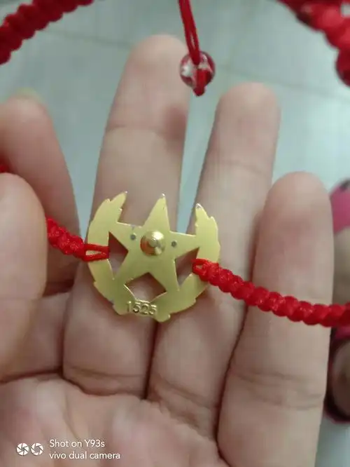 他送的领花小红薯的军嫂们请问是真是假