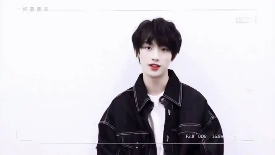 丁程鑫 - 堆糖,美图壁纸兴趣社区