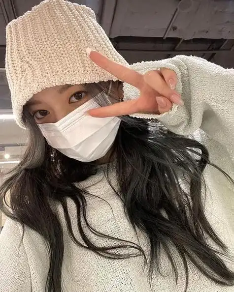 女生头像戴帽子遮脸戴口罩 女生头像图片大全 -【爱个性】