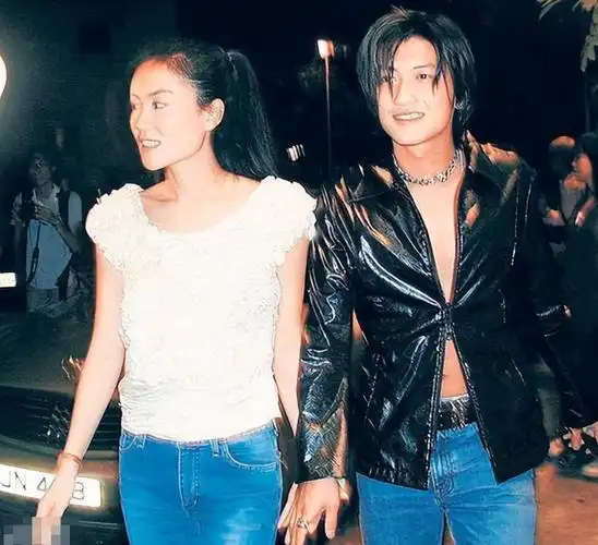 回顾3胎孩子的生父成谜离了谢霆锋张柏芝的本性暴露了