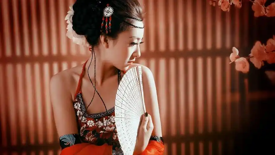 小清新性感美女高清桌面壁纸下载12