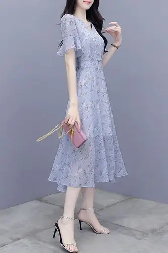 清新雪纺连衣裙夏2020新款ins超火温柔仙女收腰极简长裙子