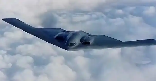 中国自主研制的轰-20隐形轰炸机,是中国航空工业的新篇章.